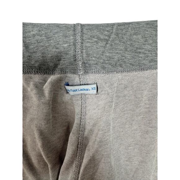 Y2K Lady footlocker Grey Pants Size XS - Picture 3 of 6